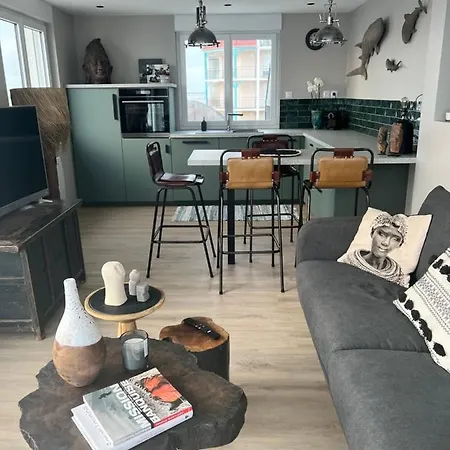 Les Petites Canailles Rooftop *