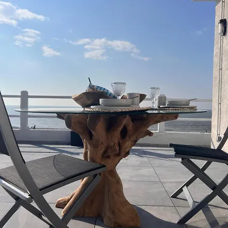 Les Petites Canailles Rooftop *