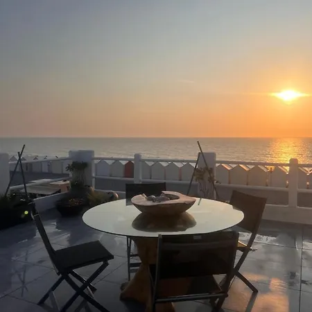 Les Petites Canailles Rooftop 아파트