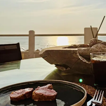 Les Petites Canailles Rooftop 카이유쉬르메르